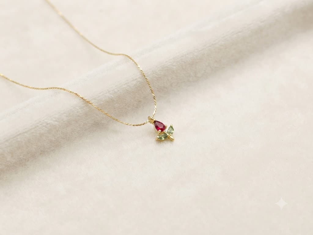 Tulip necklace